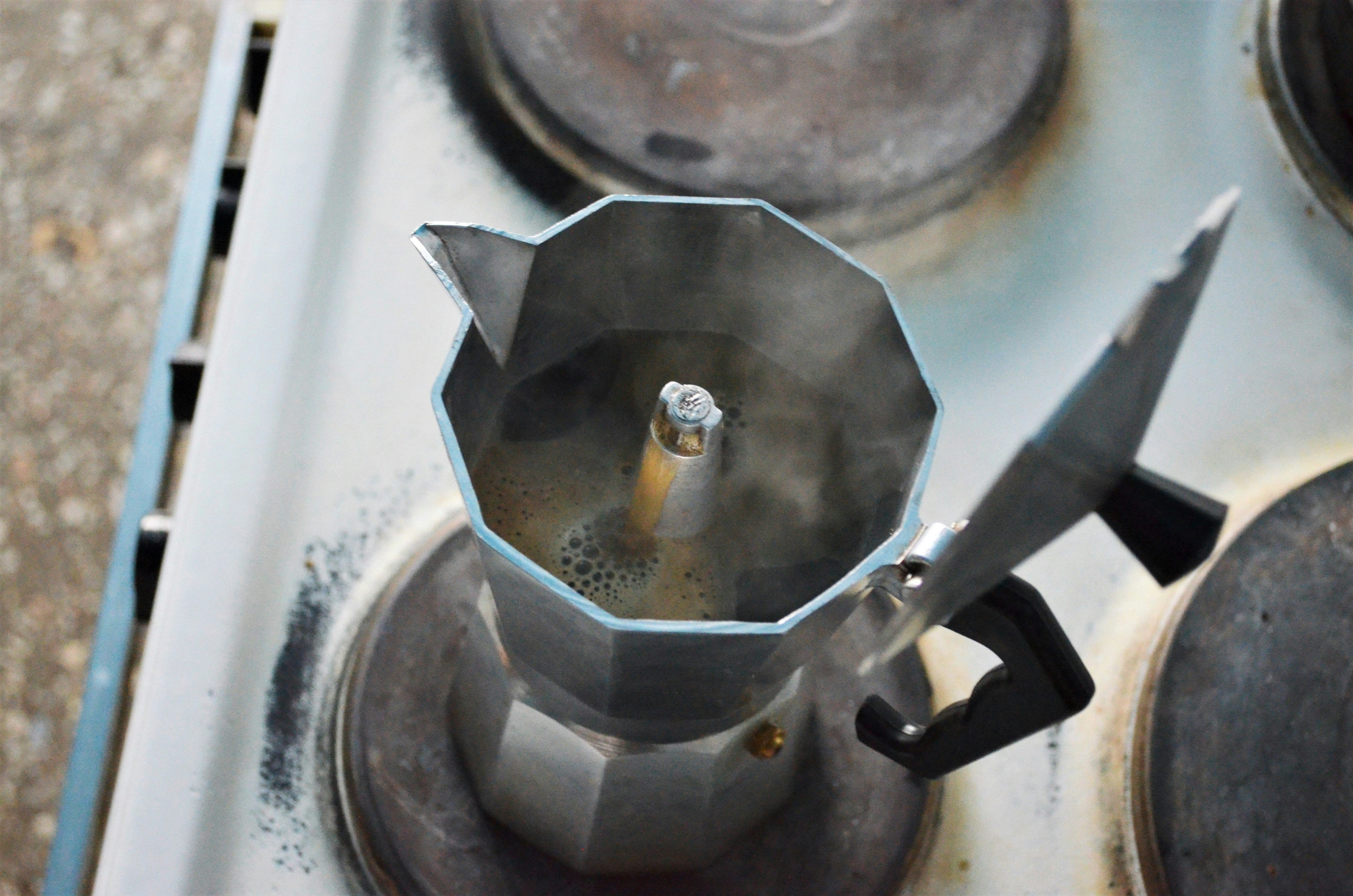 Moka Pot Coffee Maker with Open Lid